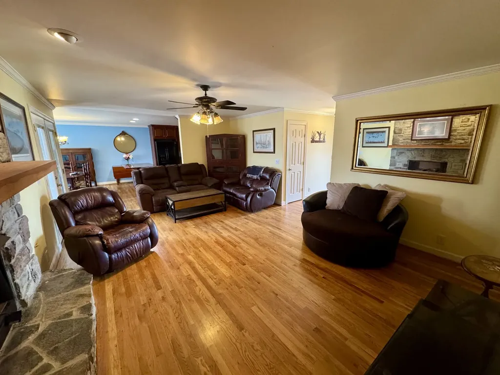 202 Oxford Place Gallatin TN 37066