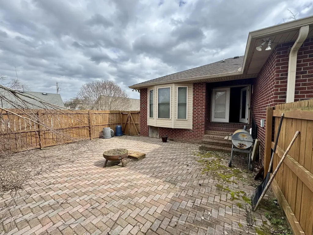 202 Oxford Place Gallatin TN 37066