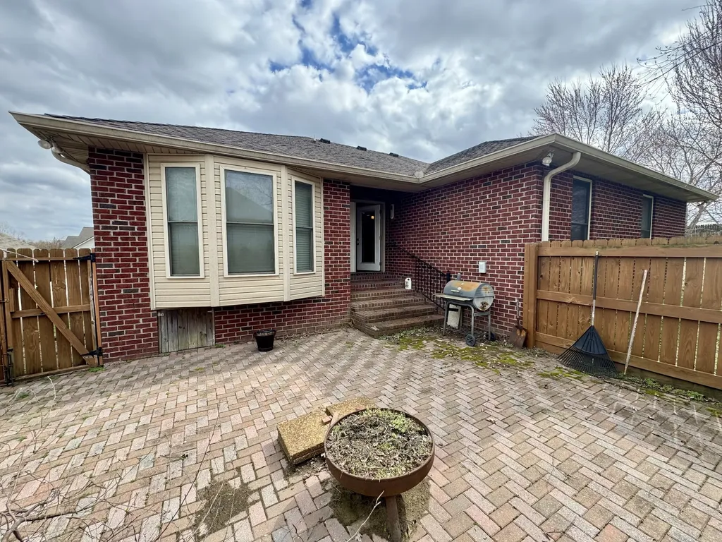 202 Oxford Place Gallatin TN 37066