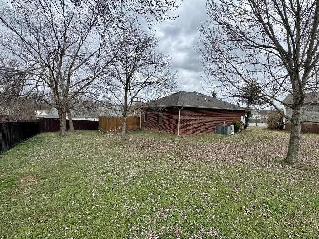 202 Oxford Place Gallatin TN 37066