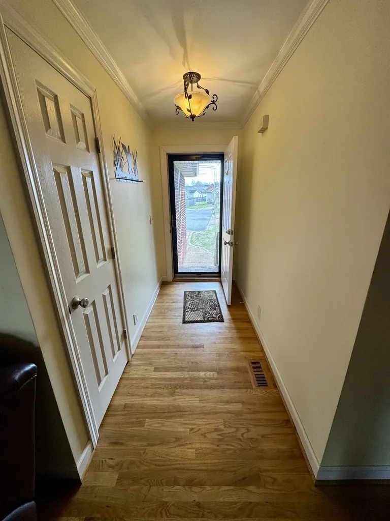 202 Oxford Place Gallatin TN 37066