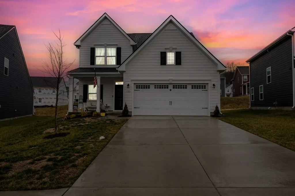 940 Green Valley Smyrna TN 37167