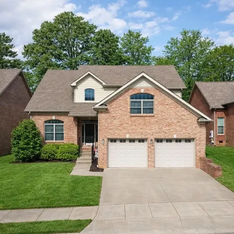 137 Clarendon Trace Clarksville TN 37043