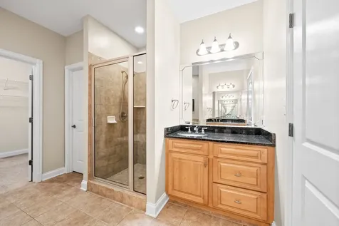 137 Clarendon Trace Clarksville TN 37043