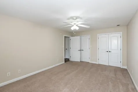 137 Clarendon Trace Clarksville TN 37043