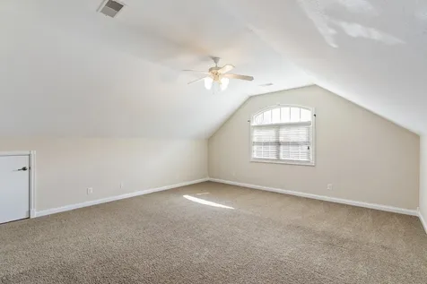 137 Clarendon Trace Clarksville TN 37043