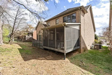 137 Clarendon Trace Clarksville TN 37043