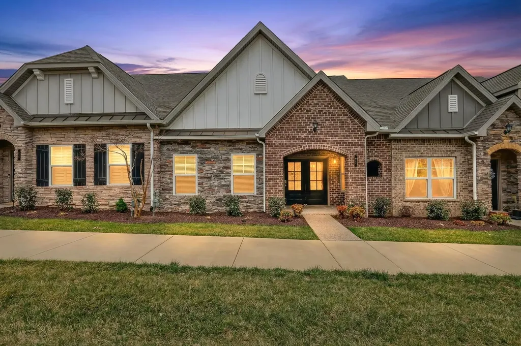 215 Trevor Drive Mount Juliet TN 37122