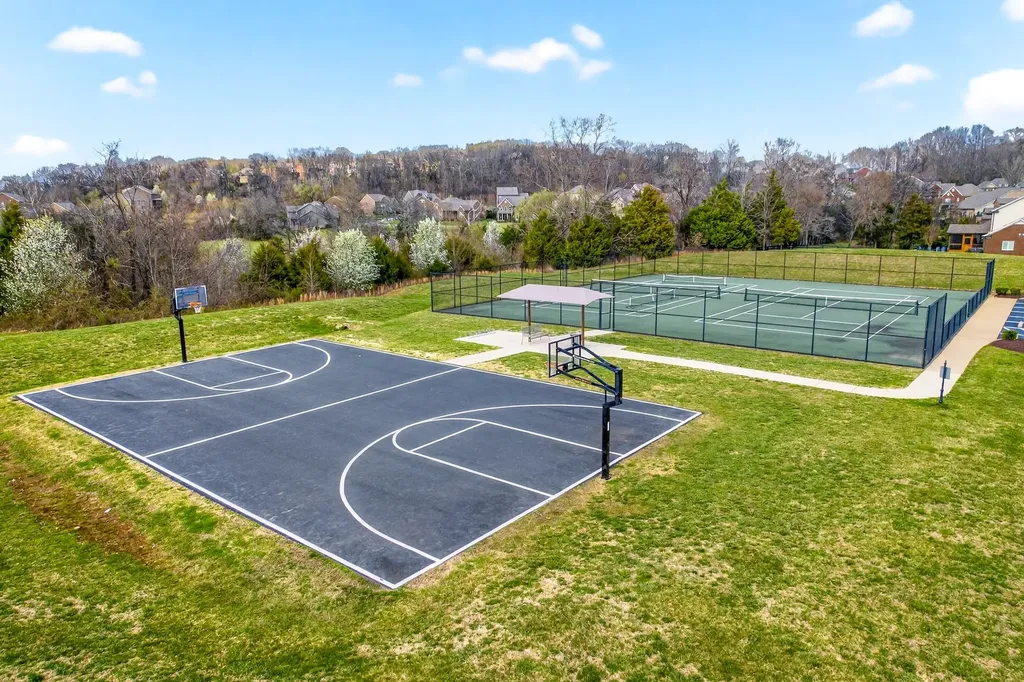 6794 Falls Ridge Lane College Grove TN 37046