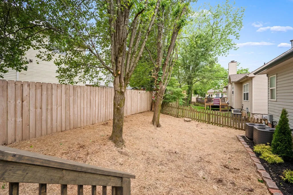 104 Edgewater Place Hendersonville TN 37075