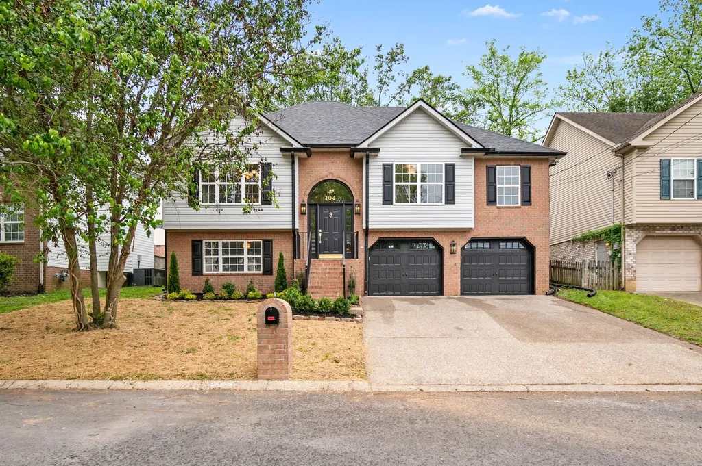 104 Edgewater Place Hendersonville TN 37075