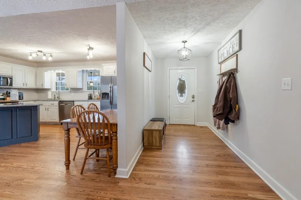 2323 Nubbin Ridge Road Dickson TN 37055