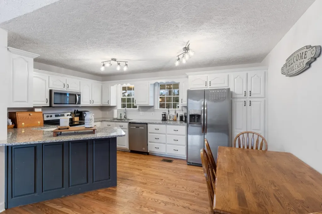 2323 Nubbin Ridge Road Dickson TN 37055