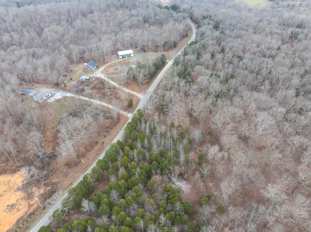 2323 Nubbin Ridge Road Dickson TN 37055