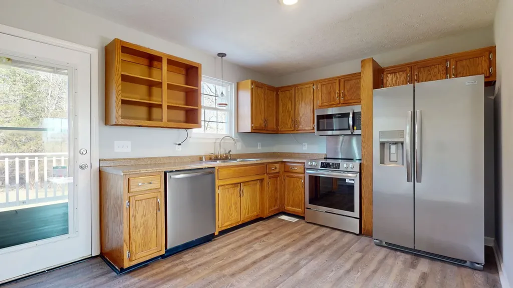 1707 Old Rome Pike Lebanon TN 37087