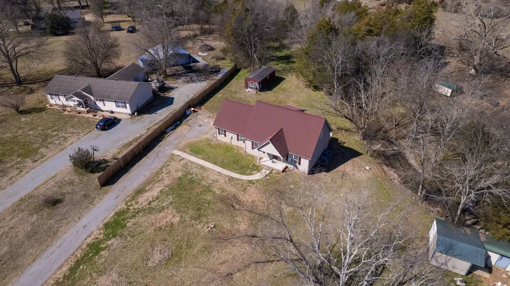 1707 Old Rome Pike Lebanon TN 37087