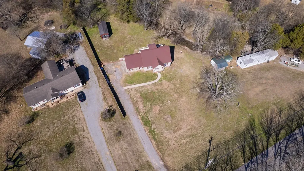 1707 Old Rome Pike Lebanon TN 37087