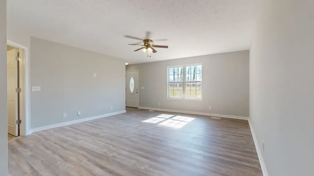 1707 Old Rome Pike Lebanon TN 37087
