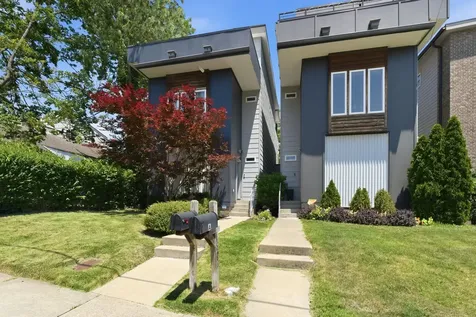 1802B 7th Avenue, N Nashville TN 37208