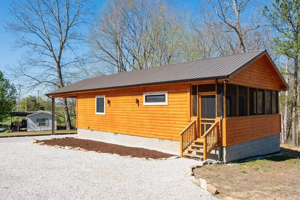 1100 Tanasi Trail Cookeville TN 38506