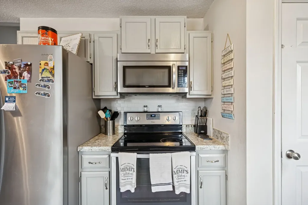 1815 Thompson Road Murfreesboro TN 37128