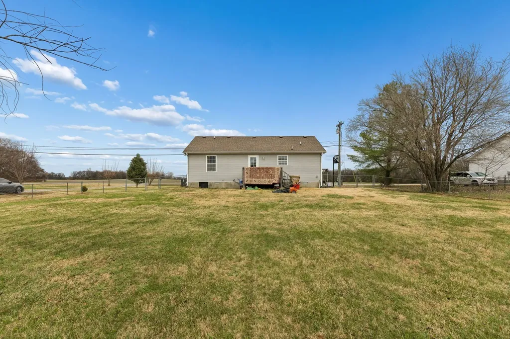 1815 Thompson Road Murfreesboro TN 37128