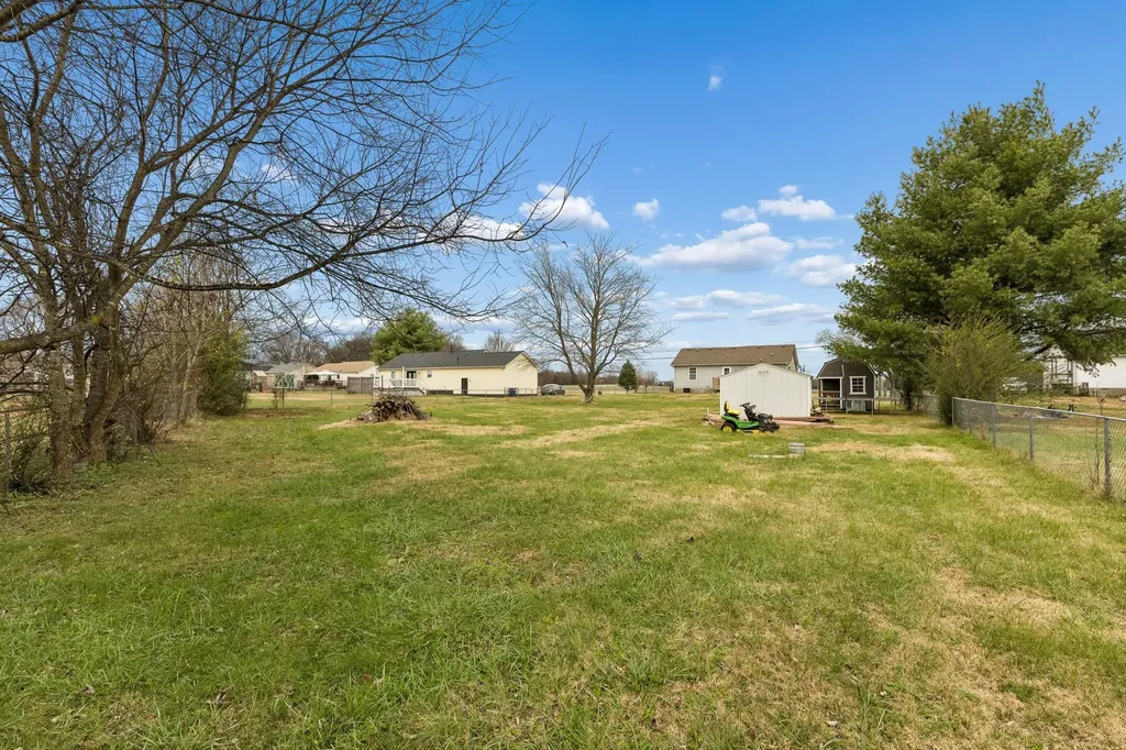 1815 Thompson Road Murfreesboro TN 37128