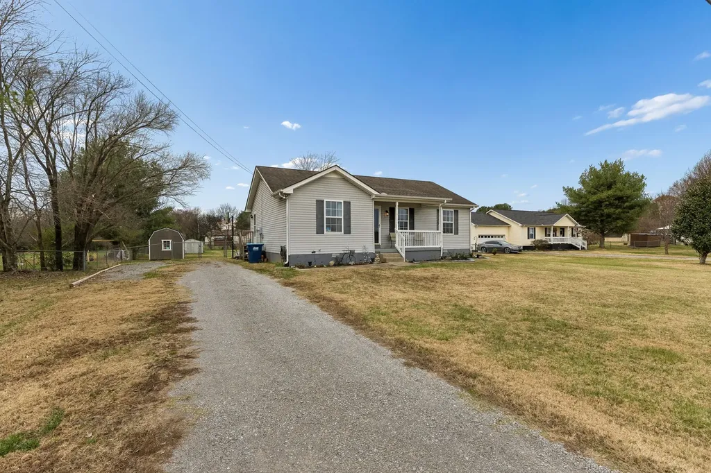 1815 Thompson Road Murfreesboro TN 37128