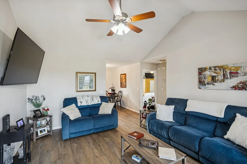 1815 Thompson Road Murfreesboro TN 37128