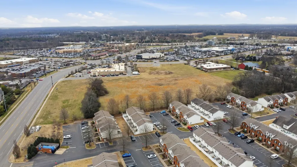 1038 Sitting Bull Crossing Murfreesboro TN 37128