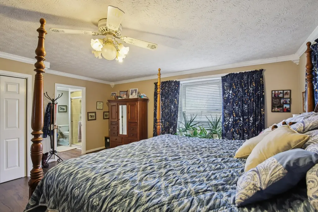 7562 Crow Cut Road Fairview TN 37062