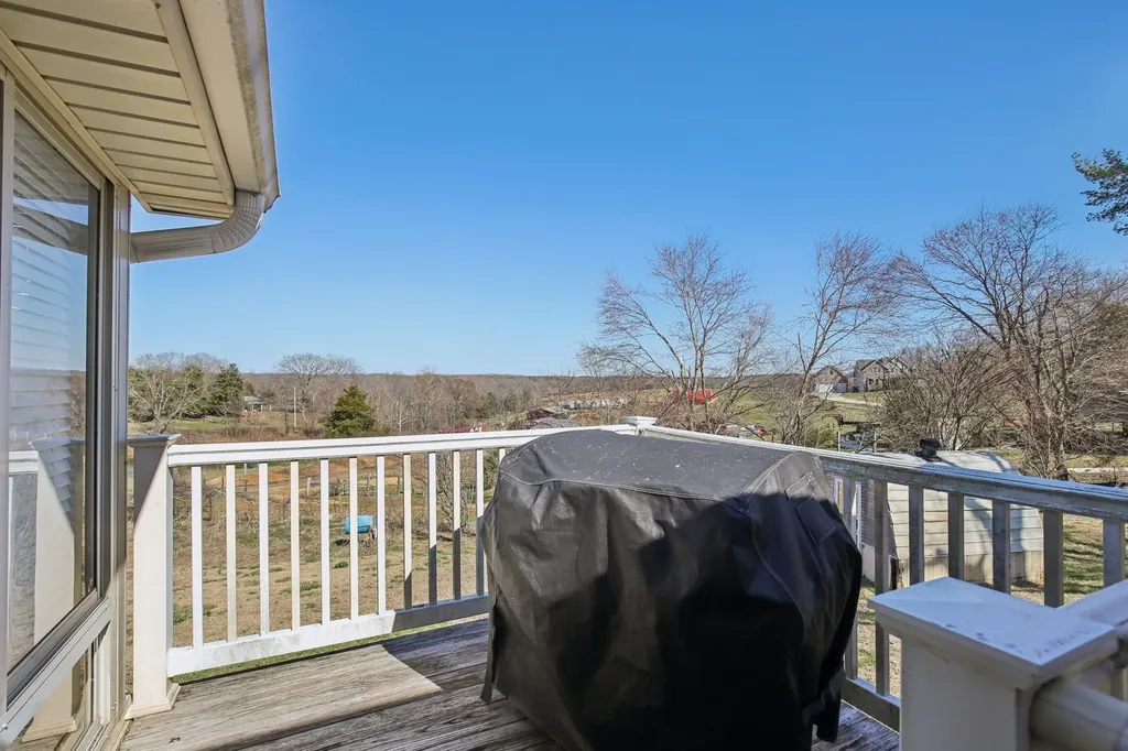 7562 Crow Cut Road Fairview TN 37062