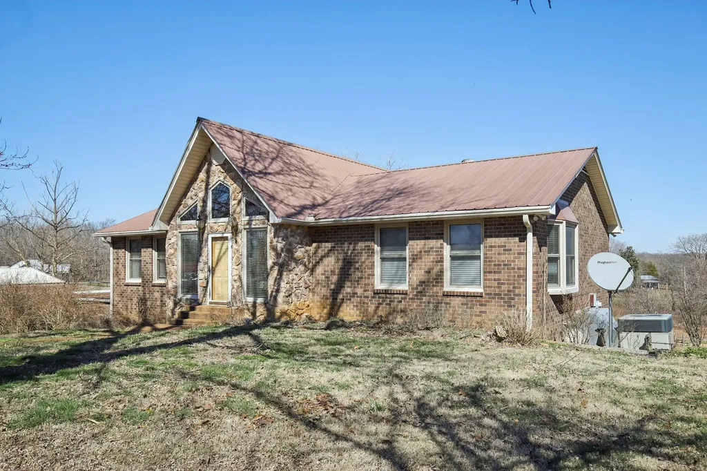 7562 Crow Cut Road Fairview TN 37062