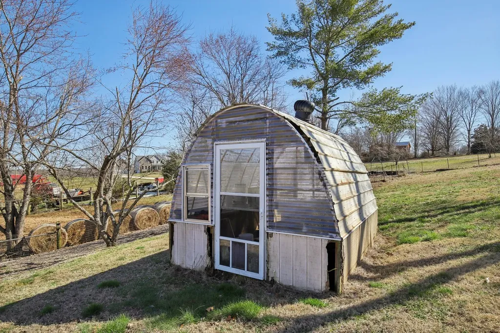 7562 Crow Cut Road Fairview TN 37062