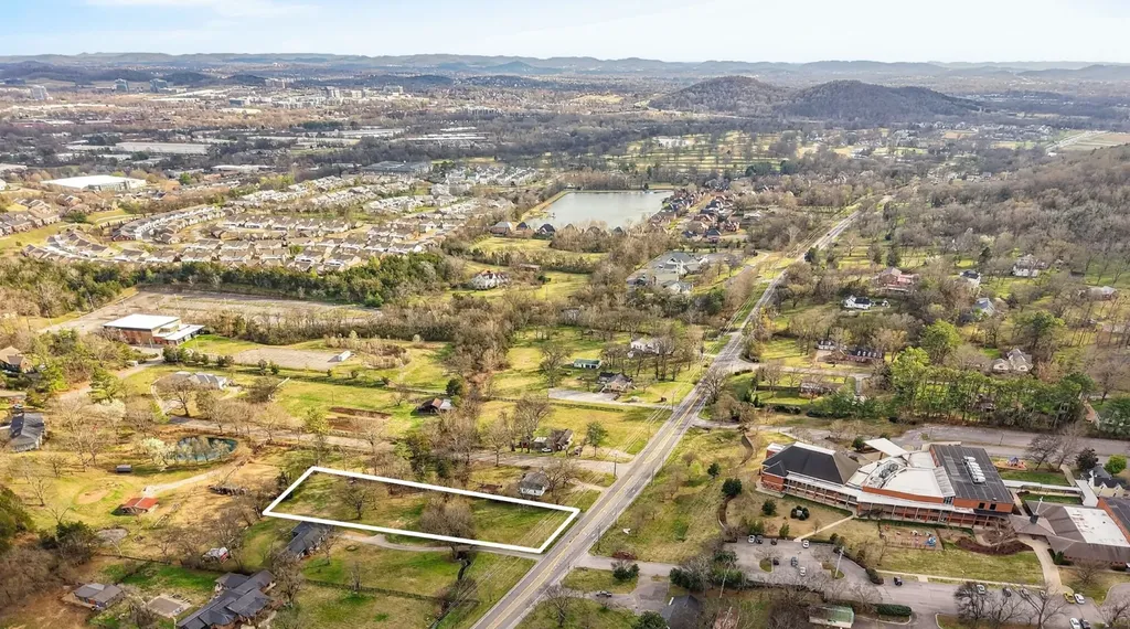 540 Franklin Road Franklin TN 37069