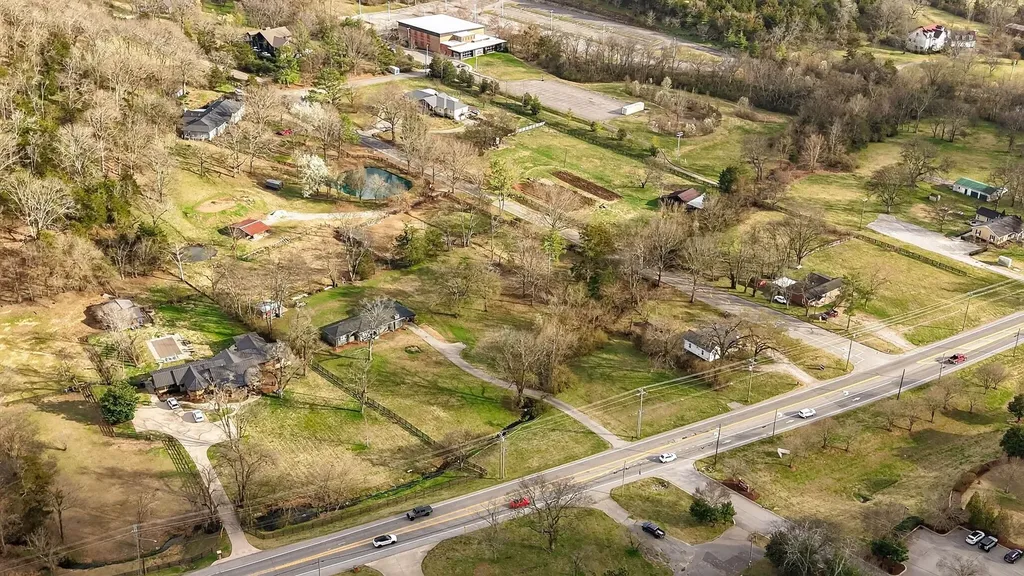 540 Franklin Road Franklin TN 37069