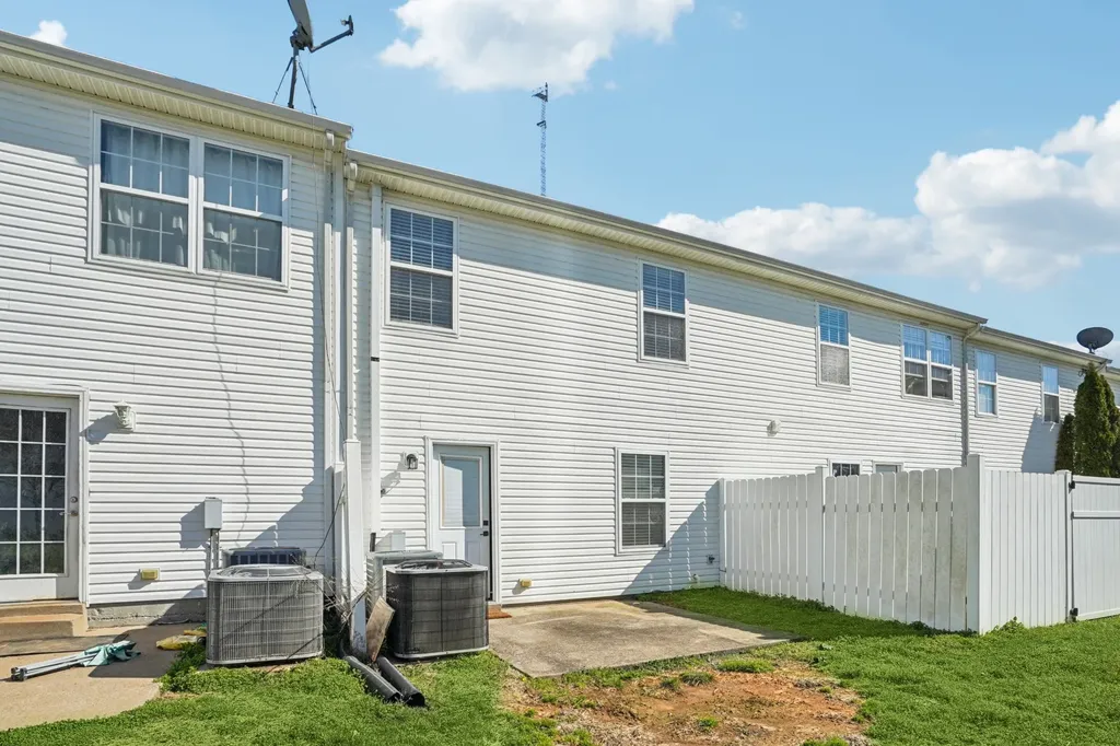 4917 Laura Jeanne Boulevard Murfreesboro TN 37129