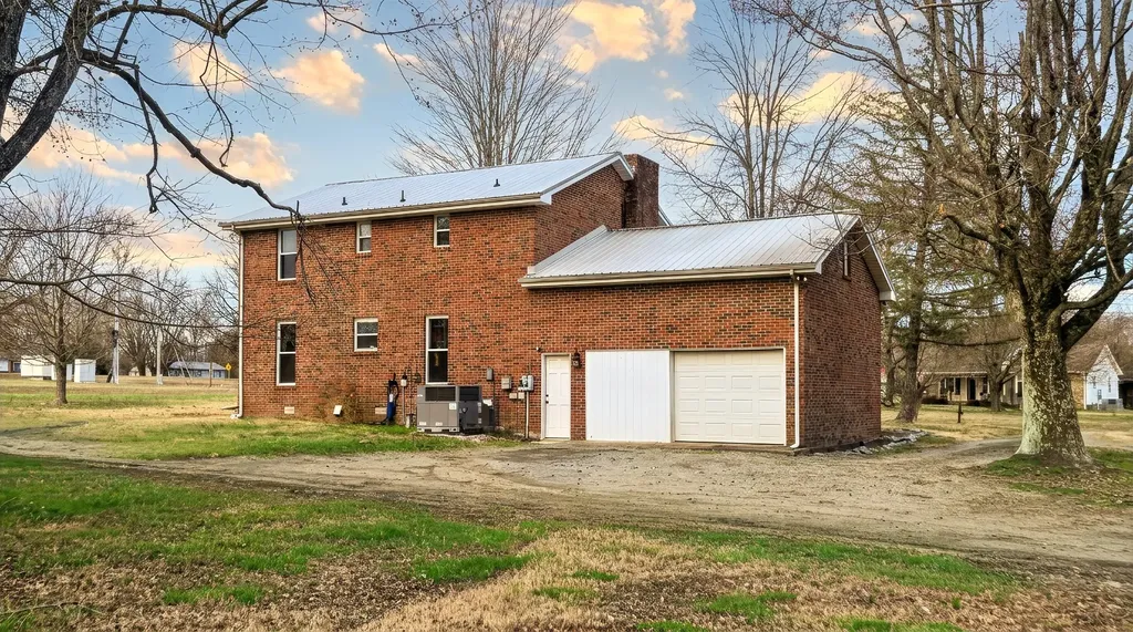 843 Halltown Road Portland TN 37148
