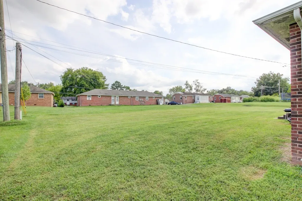 120 Tandy Drive Clarksville TN 37042