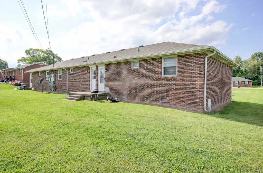 120 Tandy Drive Clarksville TN 37042