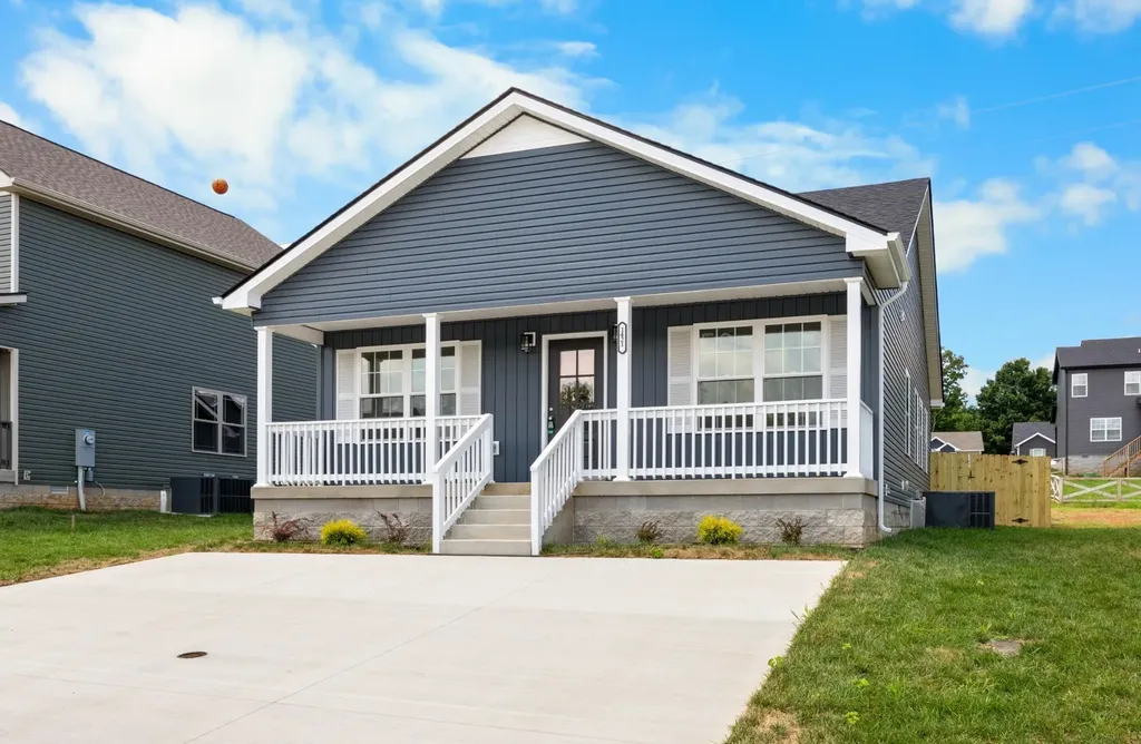 2627 Scott Drive Clarksville TN 37042