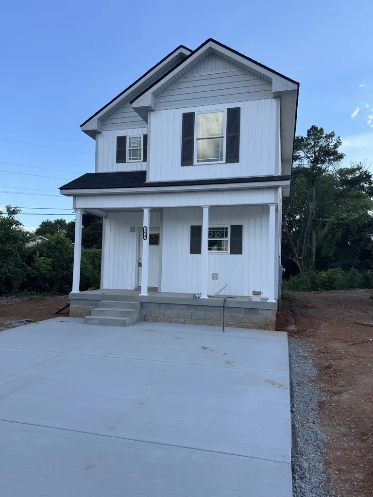 2619 Scott Drive Clarksville TN 37042