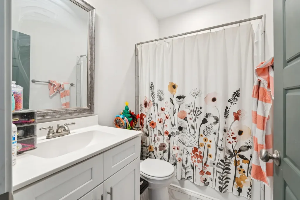 1568 Ellie Piper Circle Clarksville TN 37043