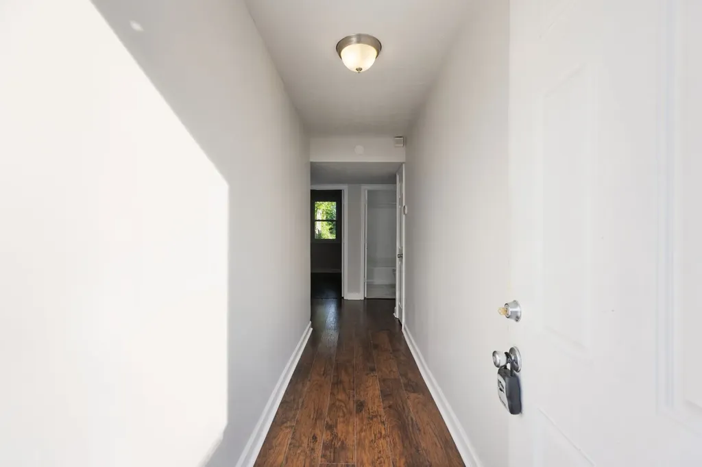 1446 E Cedar Lane Madison TN 37115