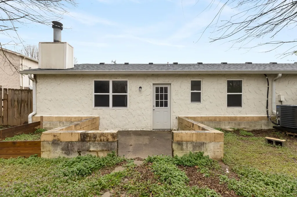 1446 E Cedar Lane Madison TN 37115