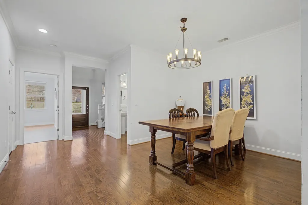 250 Pennystone Circle Franklin TN 37067