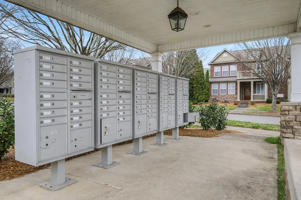 250 Pennystone Circle Franklin TN 37067