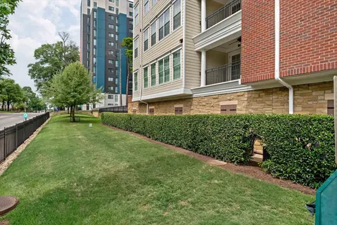3520 Central Avenue Memphis TN 38111