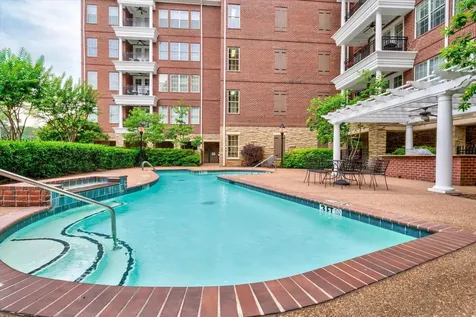 3520 Central Avenue Memphis TN 38111