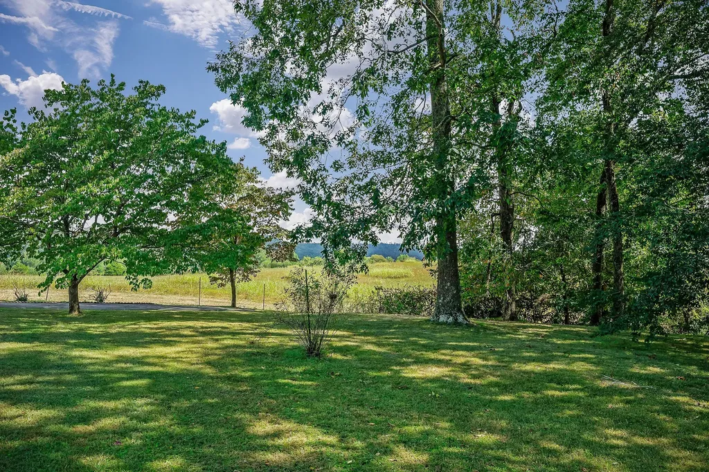 5036 Pendergrass Road Byrdstown TN 38549